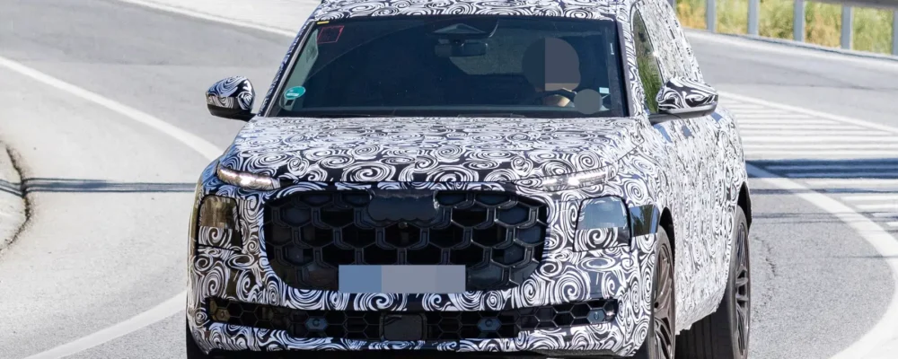 Audi Q9 prototype spied during testing (Audi Q9 spy test)