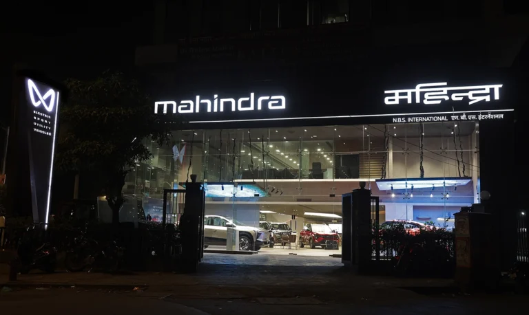 Mahindra variant-wise September 2025 sales chart showing trim contributions in SUVs