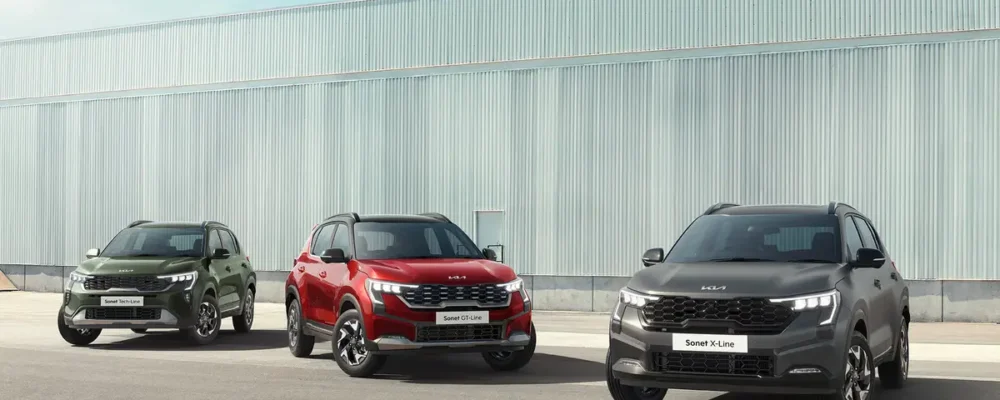Kia Sonet HTK Optional Diesel front view with bold grille