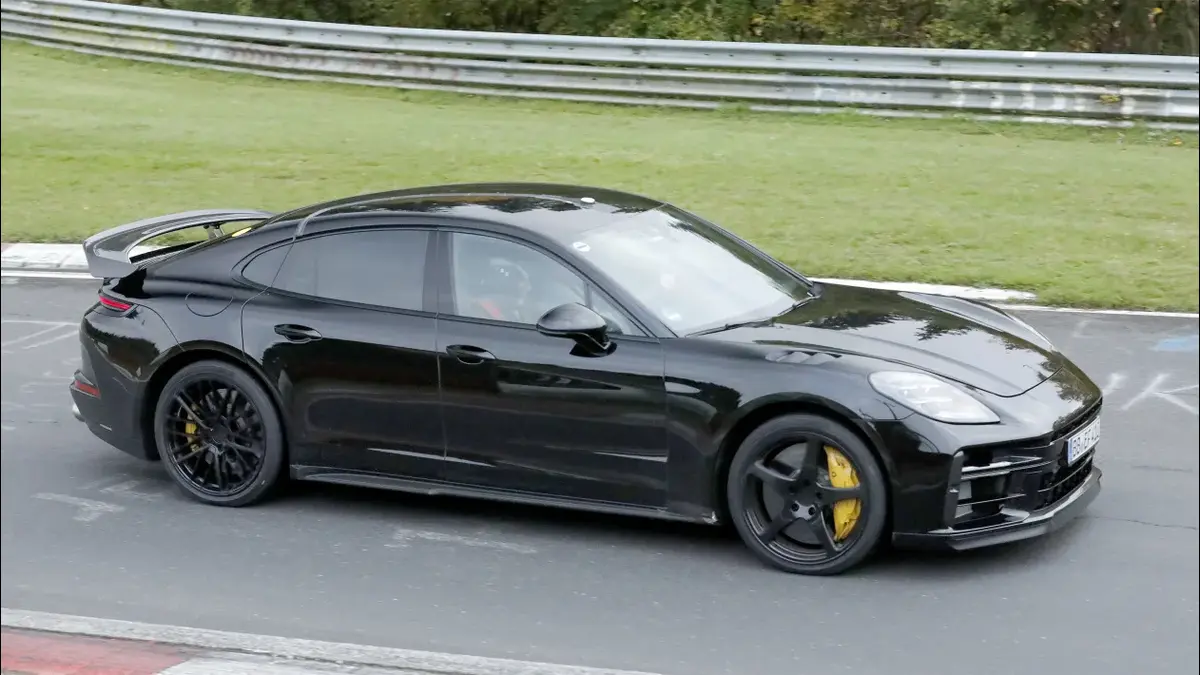 ChatGPT said: Porsche Panamera Turbo GT Spied: The Next-Level Super-Saloon Heads for Launch