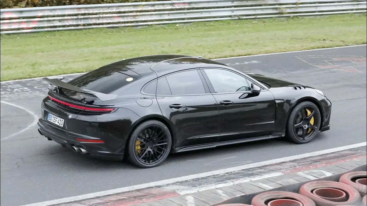 ChatGPT said: Porsche Panamera Turbo GT Spied: The Next-Level Super-Saloon Heads for Launch